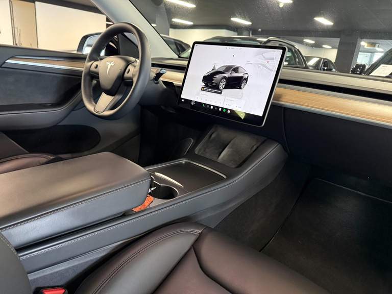 Tesla