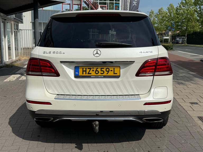 Mercedes-Benz Mercedes-Benz