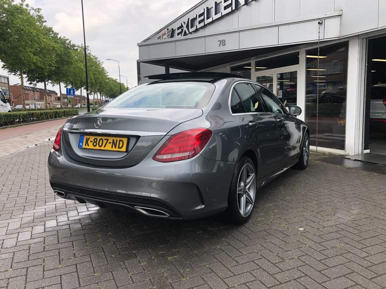 Mercedes-Benz Mercedes-Benz