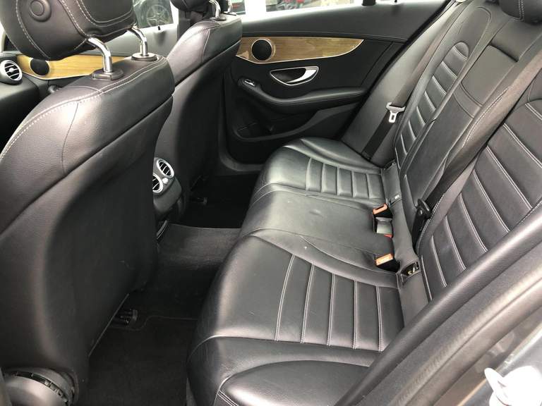 Mercedes-Benz Mercedes-Benz