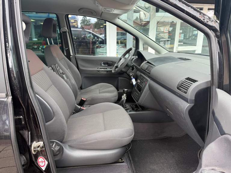 SEAT SEAT