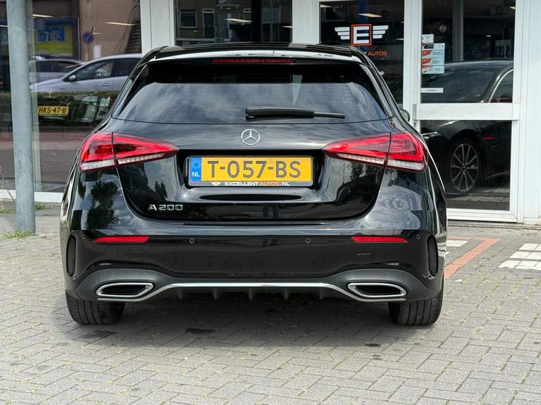 Mercedes-Benz Mercedes-Benz