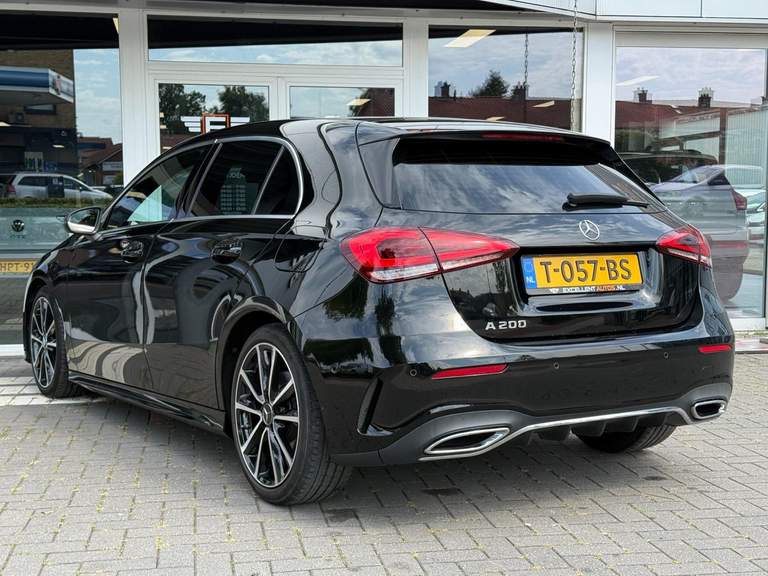 Mercedes-Benz Mercedes-Benz