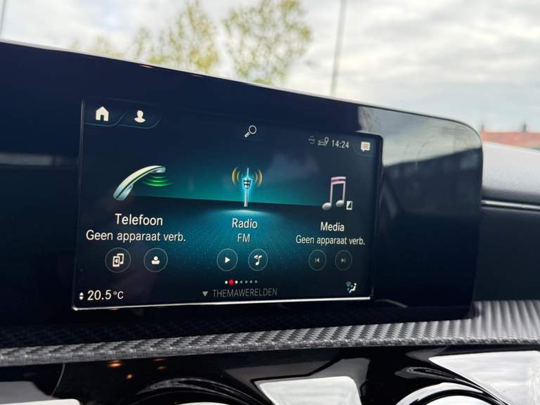 Mercedes-Benz Mercedes-Benz