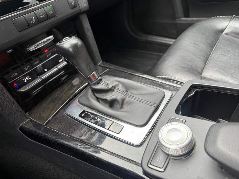 Mercedes-Benz Mercedes-Benz