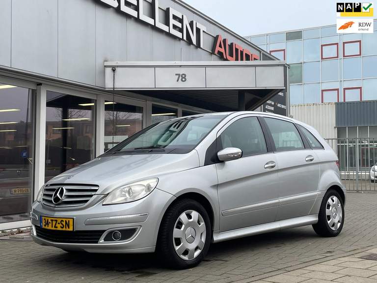 Mercedes-Benz Mercedes-Benz