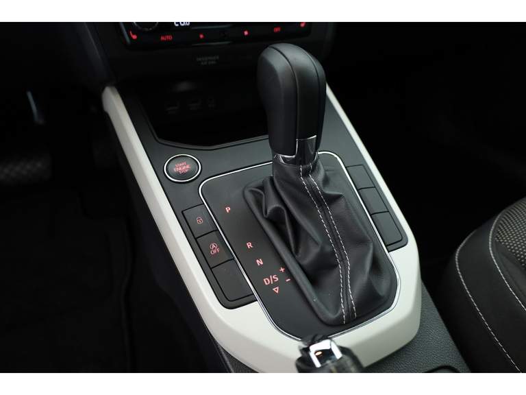 SEAT SEAT