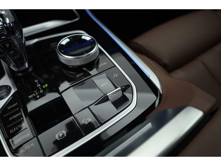 BMW BMW