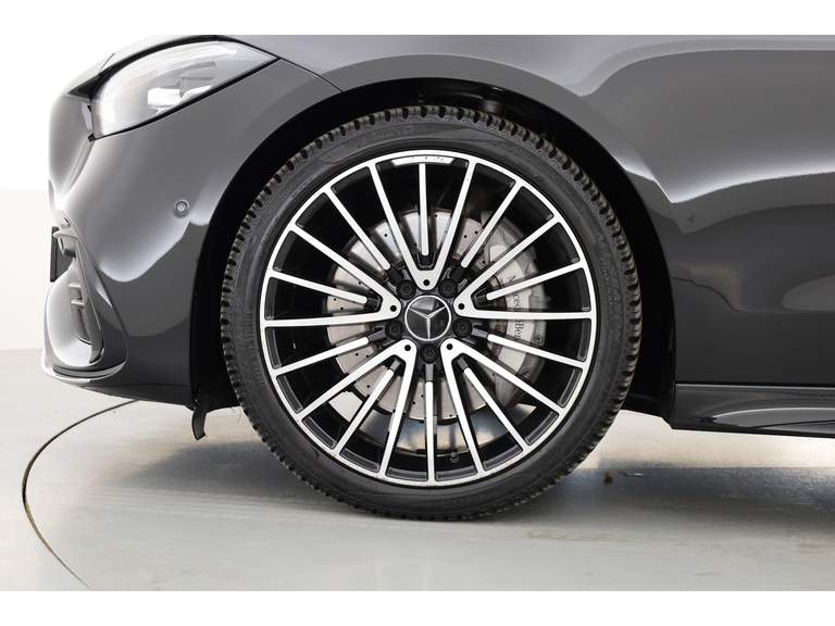 Mercedes-Benz Mercedes-Benz