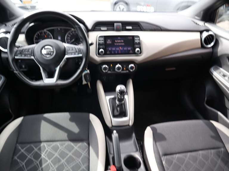 Nissan Nissan