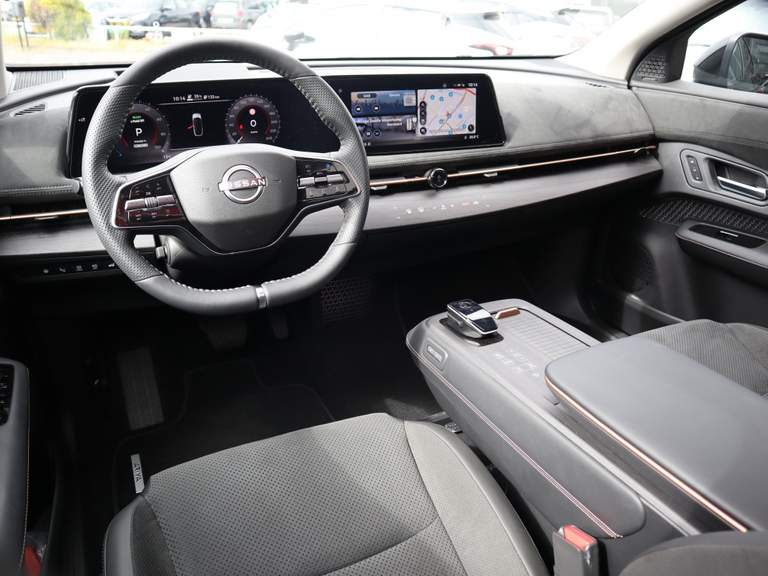 Nissan Nissan