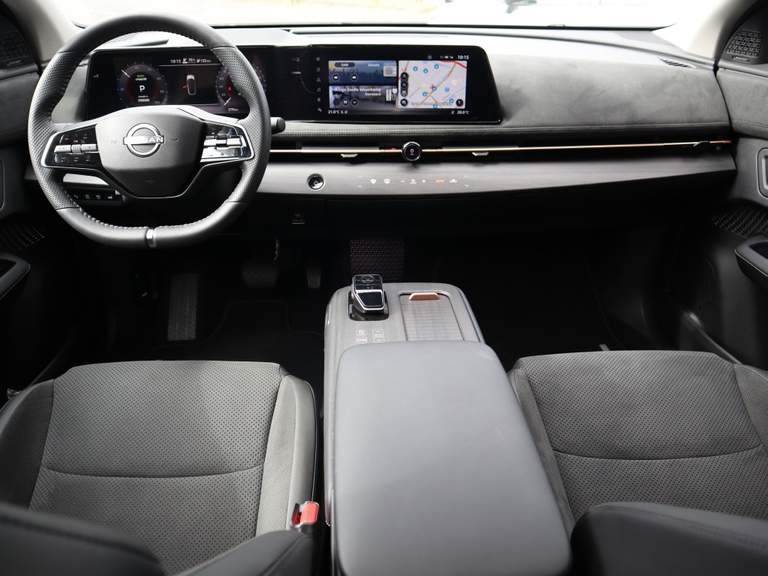 Nissan Nissan