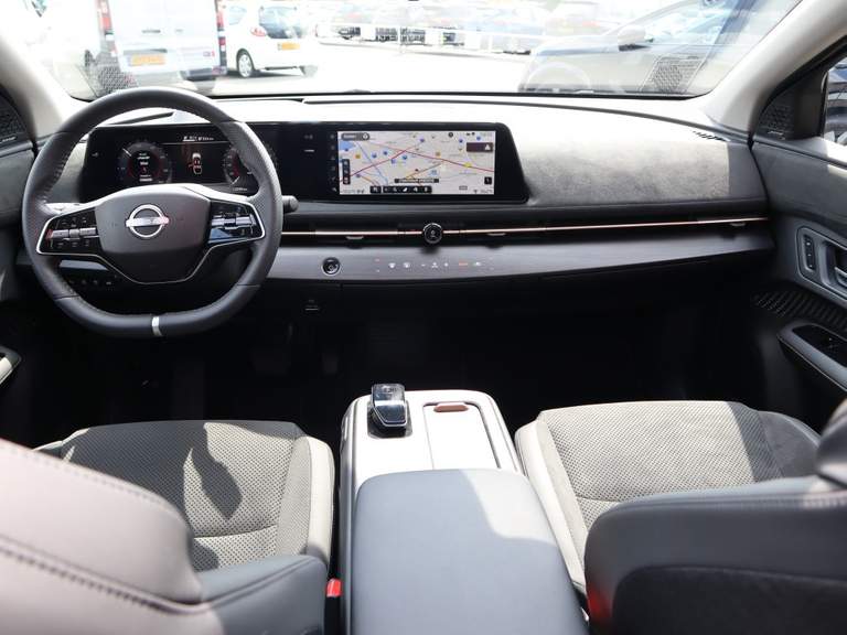 Nissan Nissan