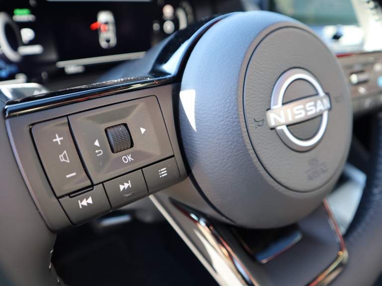 Nissan Nissan