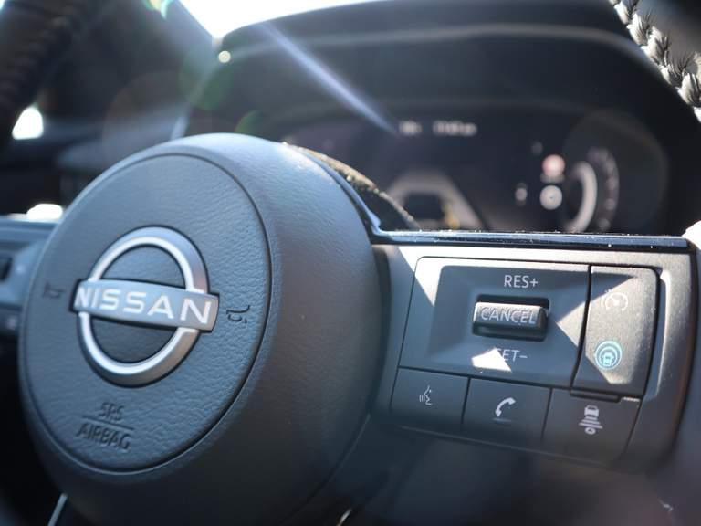 Nissan Nissan