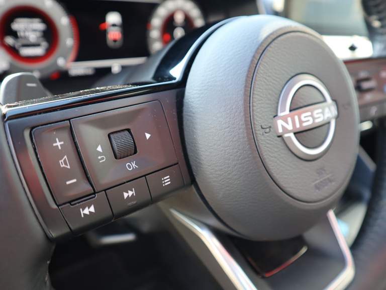 Nissan Nissan