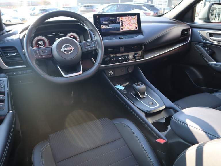 Nissan Nissan