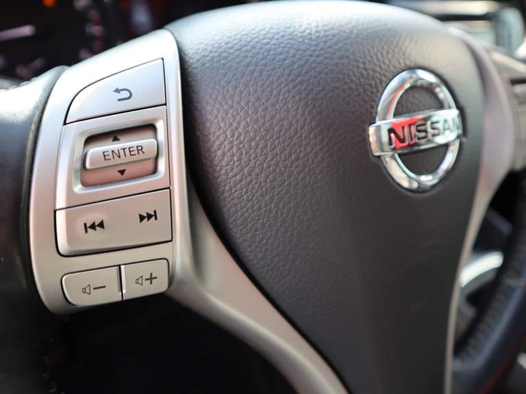 Nissan Nissan