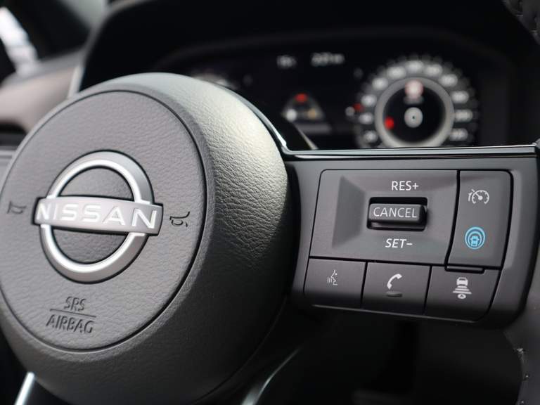 Nissan Nissan