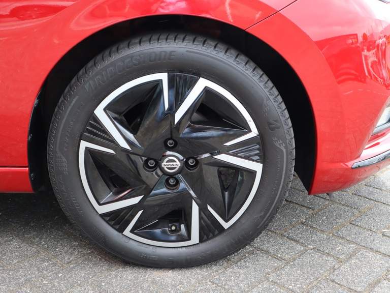 Nissan Nissan