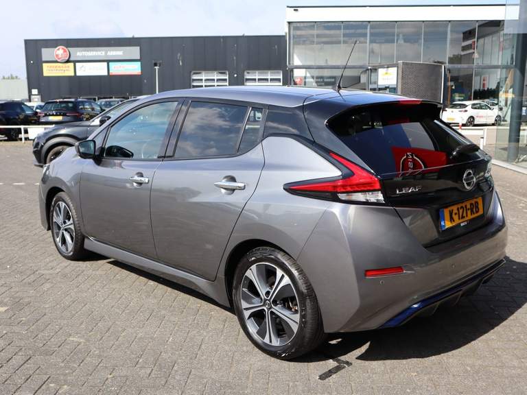 Nissan Nissan