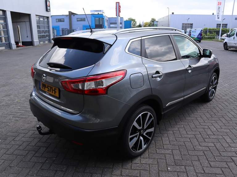 Nissan Nissan