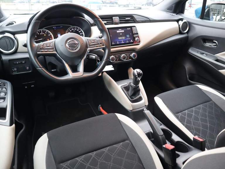 Nissan Nissan