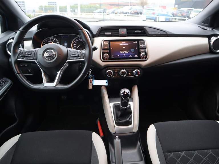 Nissan Nissan