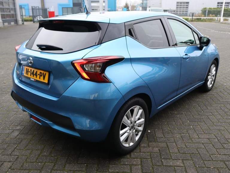 Nissan Nissan