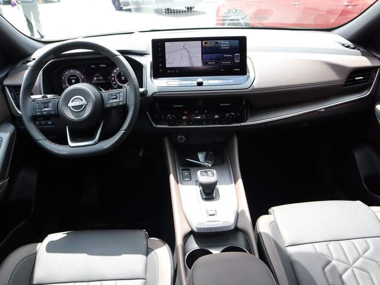 Nissan Nissan