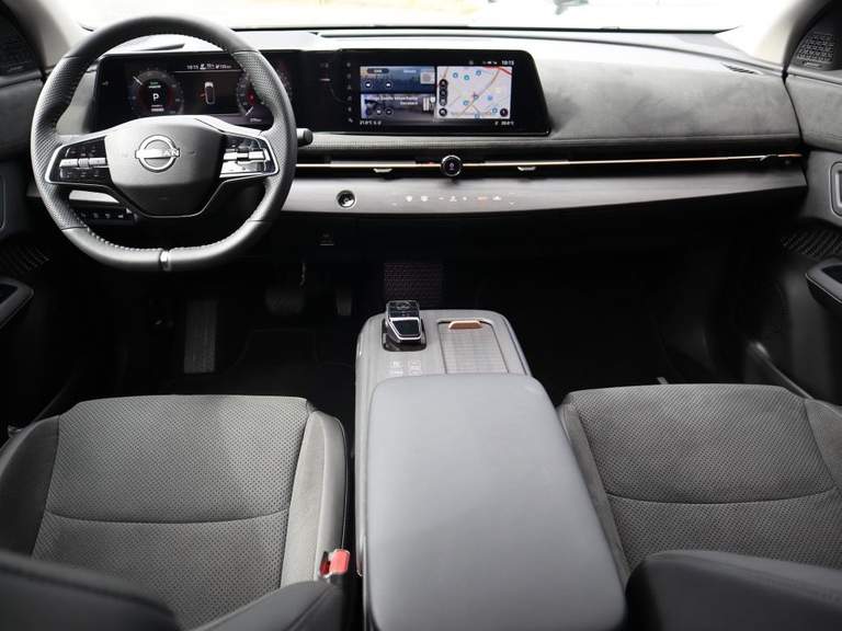 Nissan Nissan