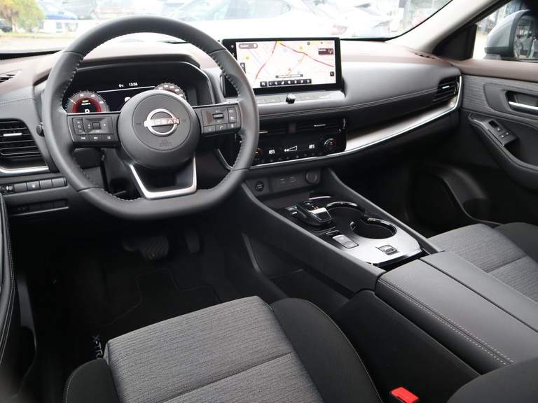 Nissan Nissan