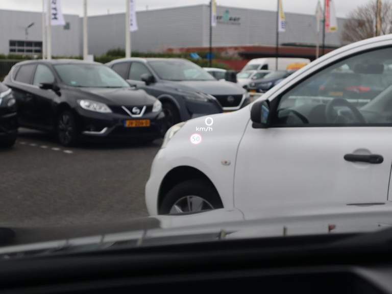 Nissan Nissan