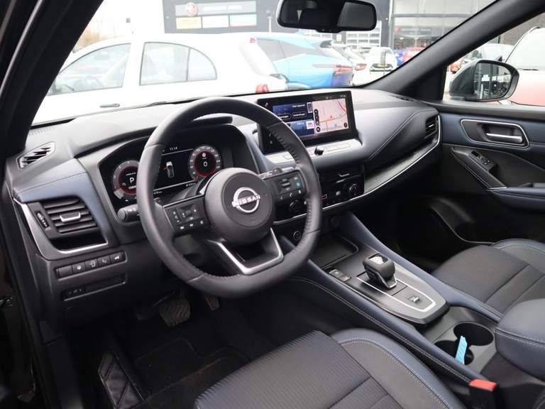 Nissan Nissan