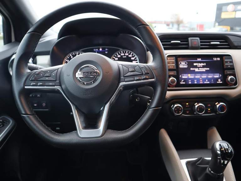 Nissan Nissan