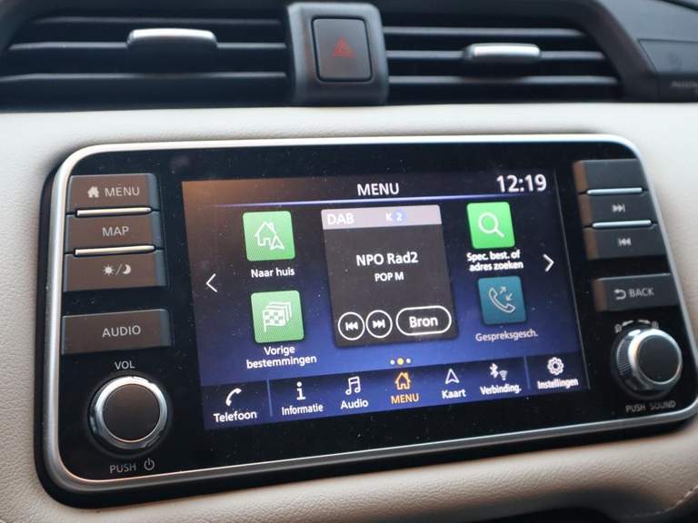 Nissan Nissan