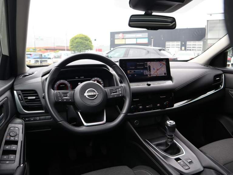 Nissan Nissan