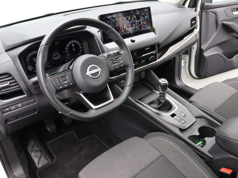 Nissan Nissan