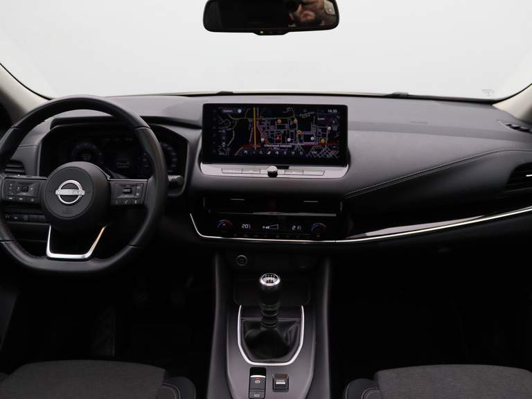 Nissan Nissan