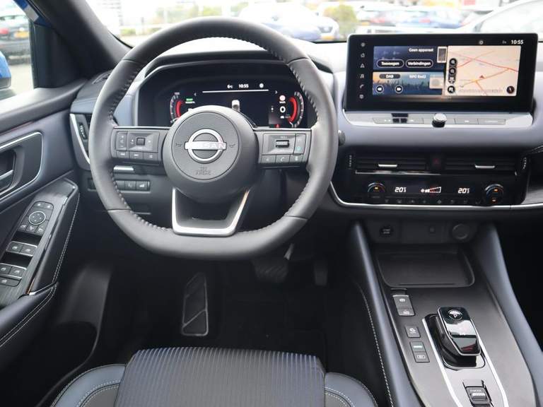 Nissan Nissan