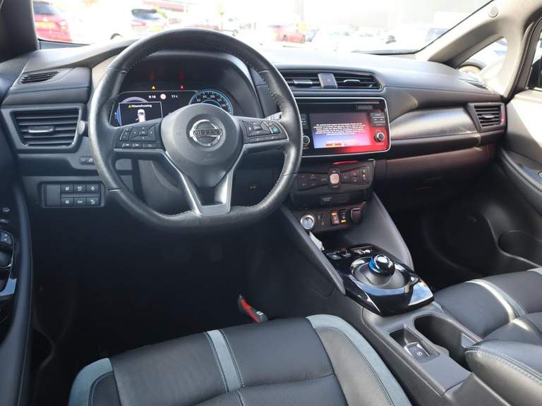 Nissan Nissan