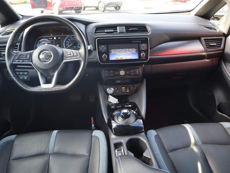 Nissan Nissan
