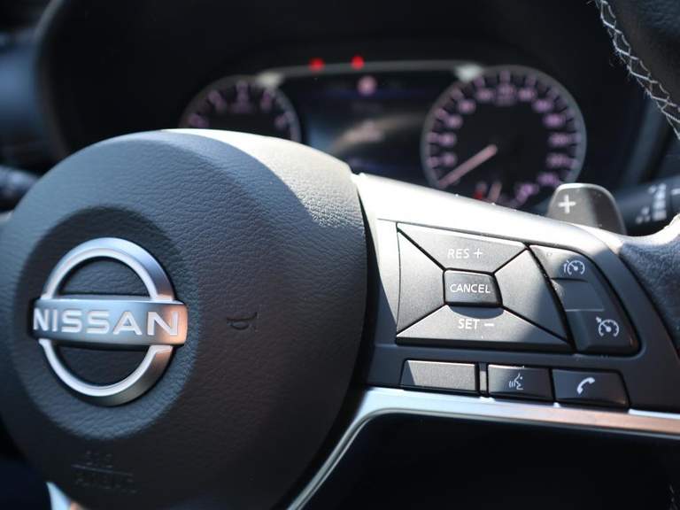 Nissan Nissan