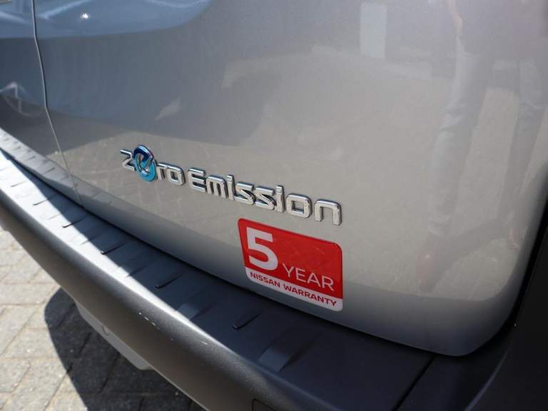 Nissan Nissan