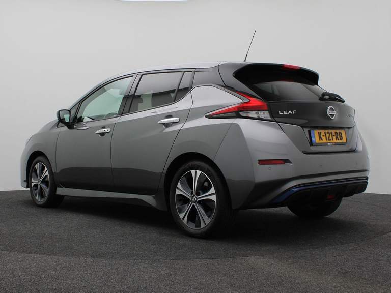 Nissan Nissan