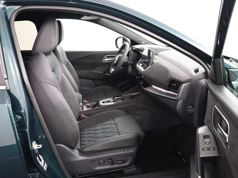 Nissan Nissan