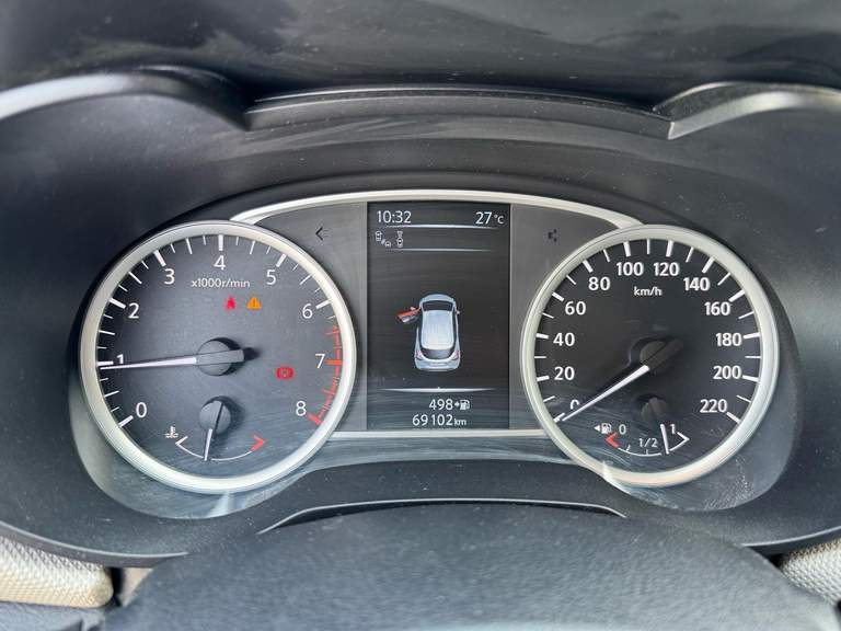 Nissan Nissan
