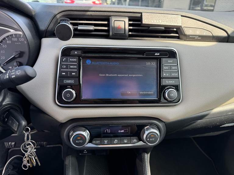 Nissan Nissan