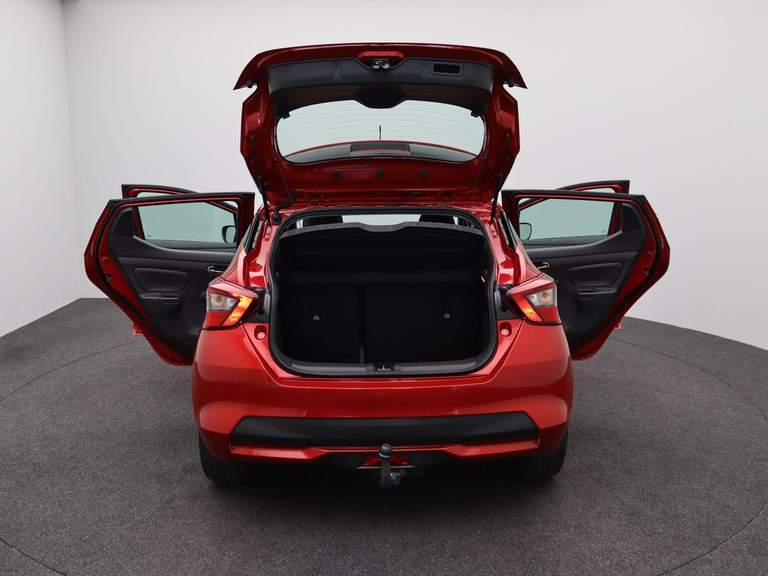 Nissan Nissan
