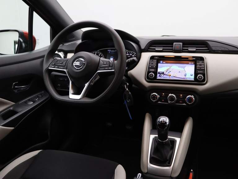 Nissan Nissan